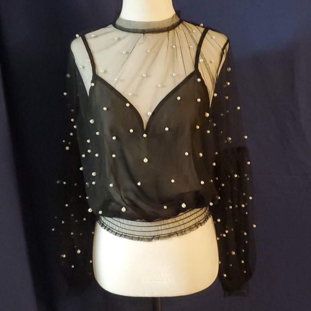 Pearl top